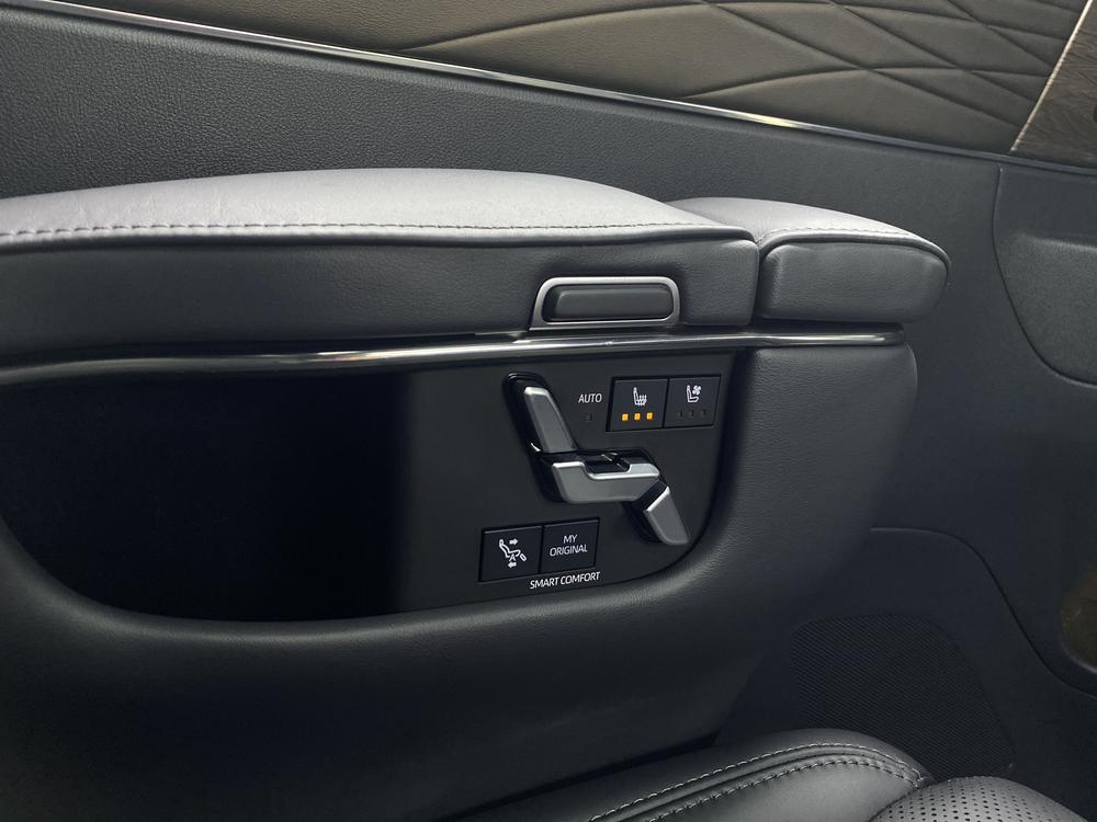 Vell f ire Раздел 2023 Toyota Crown 2.5L Intelligent Hybrid 4WD Supreme Executive Edition – фото 20