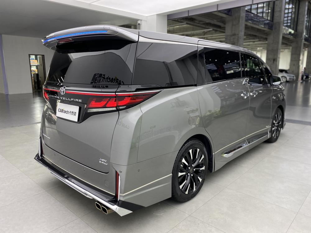 Vell f ire Раздел 2023 Toyota Crown 2.5L Intelligent Hybrid 4WD Supreme Executive Edition – фото 22