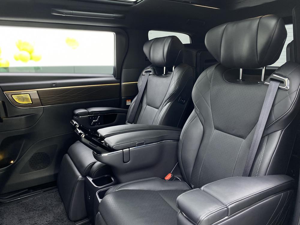 Vell f ire Раздел 2023 Toyota Crown 2.5L Intelligent Hybrid 4WD Supreme Executive Edition – фото 34