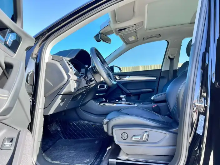 Audi Q5L 2024 Model 40TFSI Fashion Dynamic Model – фото 8