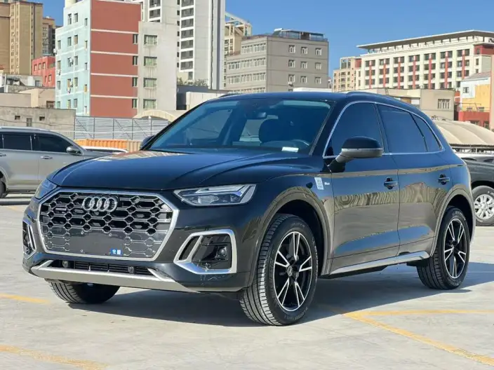 Audi Q5L 2024 Model 40TFSI Fashion Dynamic Model – фото 10