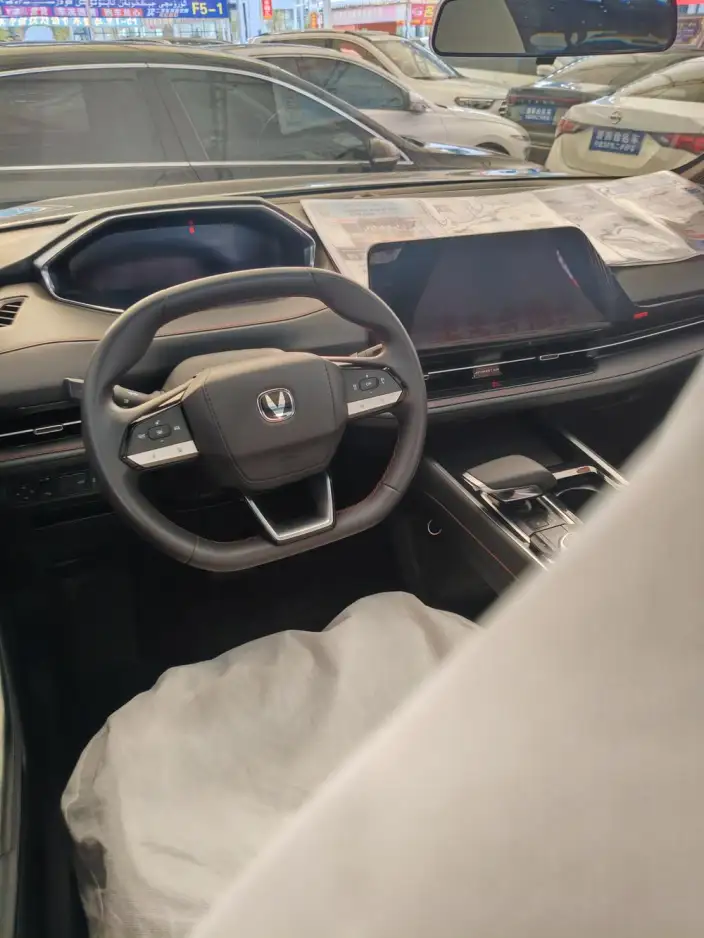 Changan CS55 PLUS 2024 Model Third generation 1.5T DCT Noble Model – фото 7
