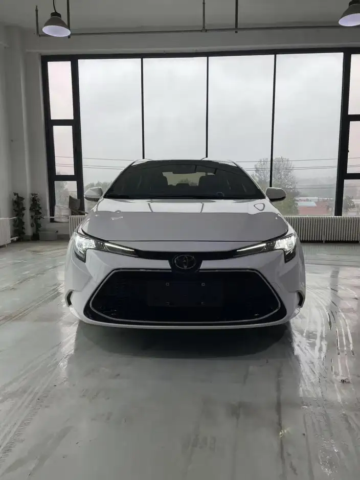 Toyota Levin 2022 Model 185T CVT Deluxe Edition – фото 2