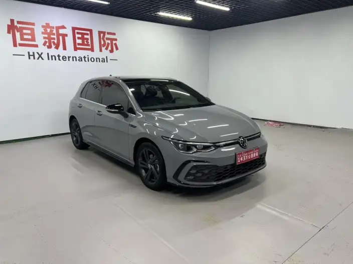 Volkswagen Golf 2021 Model 280TSI DSG R-Line – фото 3