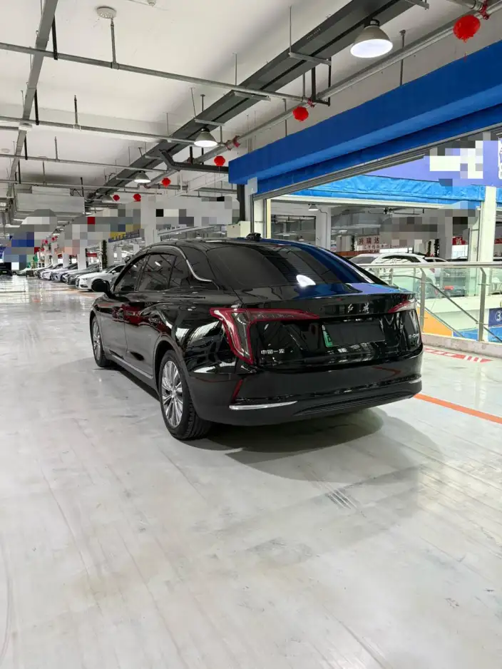 Hongqi E-QM5 2024 Model 450KM Travel Edition 100kW – фото 4