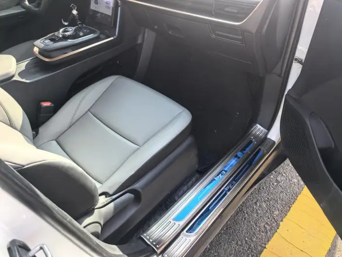 TOYOTA bZ3 2024 Model Elite PRO – фото 8
