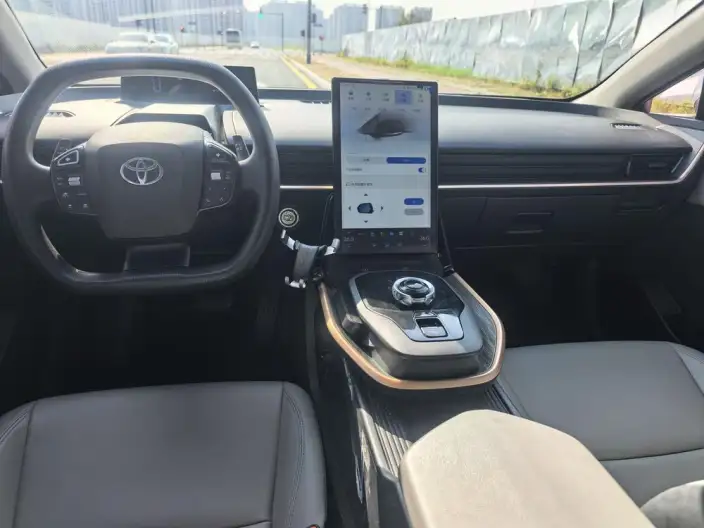 TOYOTA bZ3 2024 Model Elite PRO – фото 9