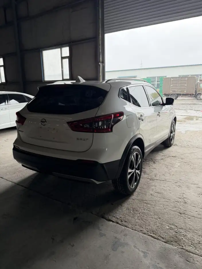 Nissan Qashqai 2022 Model 2.0L XV Prem. Deluxe Edition – фото 5