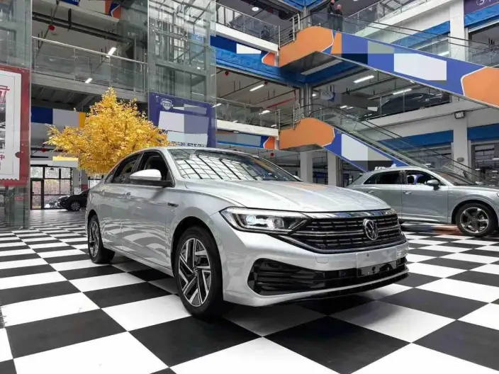 Volkswagen Sagitar 2023 Model 280TSI DSG Beyond Edition – фото 3