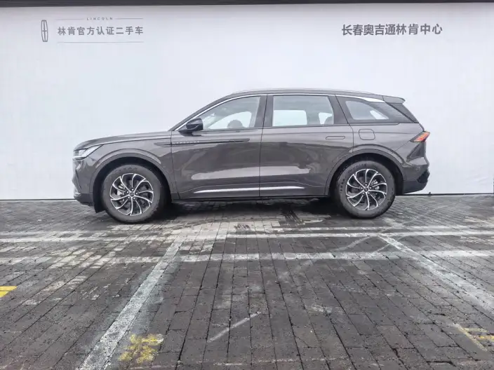Nautilus 2026 Model 2.0T 2WD Voyage – фото 3