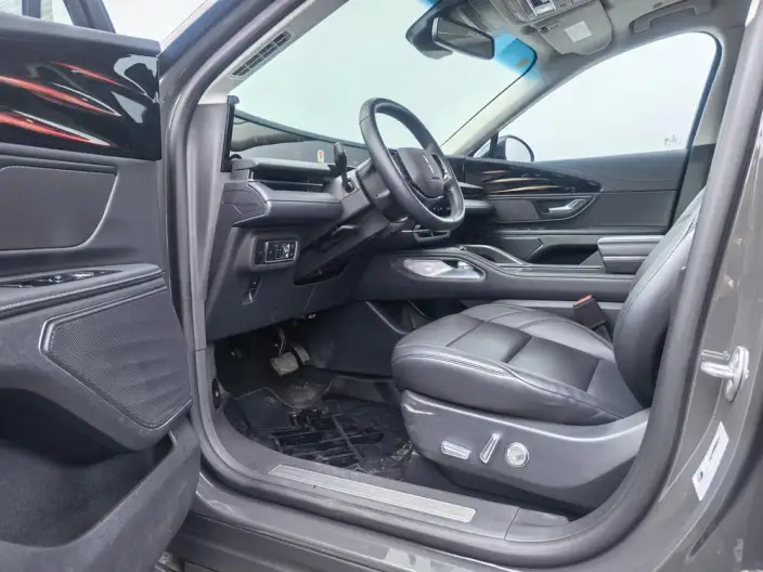 Nautilus 2026 Model 2.0T 2WD Voyage – фото 9