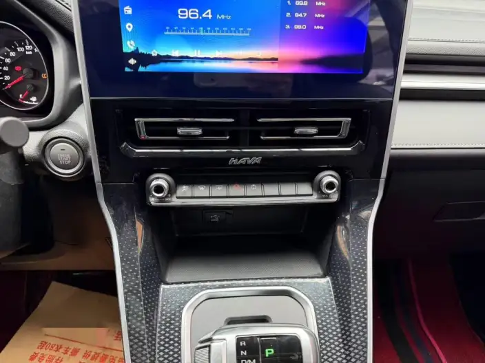 Haval M6 2023 Model PLUS 1.5T DCT Luxury Smart Connect Model – фото 9