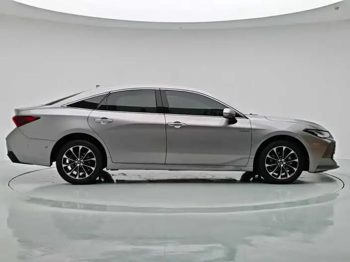 Toyota Avalon 2023 Model Intelligent Hybrid 2.5L E-CVT Deluxe Edition – фото 8