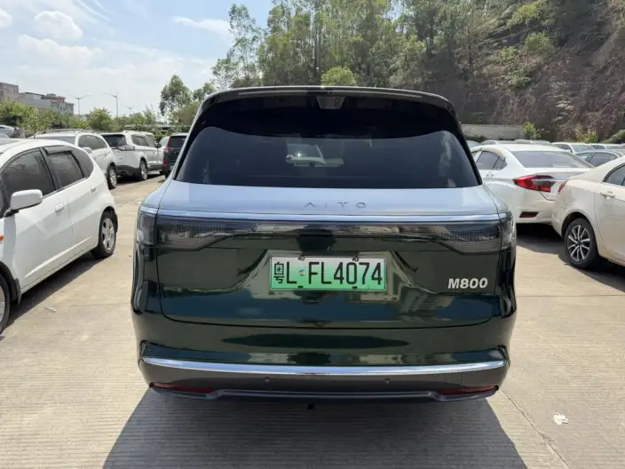 AITO M8 2025 Model 235 Extended Range Edition 4WD