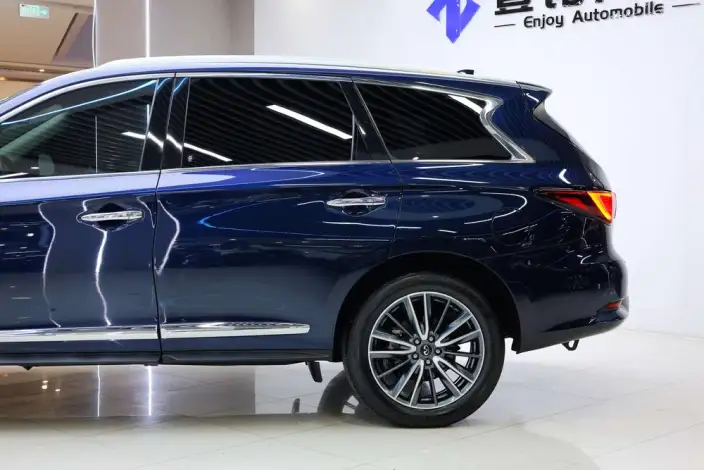 Infiniti QX60 Import 2020 Model 2.5 S/C Hybrid 2WD Superior Edition – фото 10