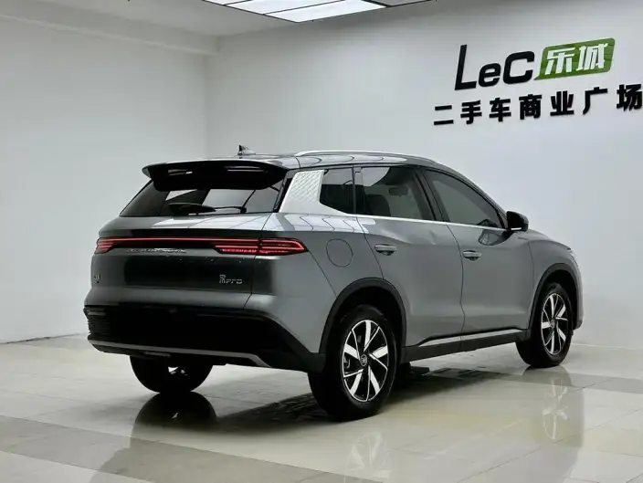 BYD Song Pro DM 2023 Model DM-i Champion Edition 71km Leading Model – фото 6