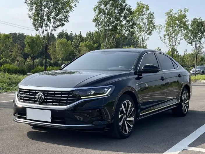 Volkswagen Passat 2023 Model Facelift 330TSI Elite Edition – фото 1