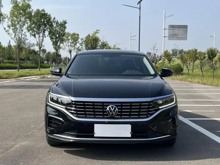 Volkswagen Passat 2023 Model Facelift 330TSI Elite Edition – фото 2