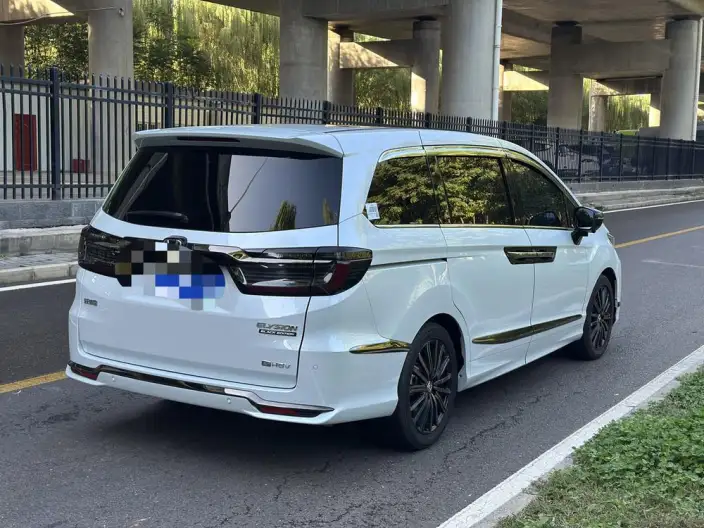 Honda Elysion 2024 Model 2.0L e:HEV Deluxe Edition – фото 6