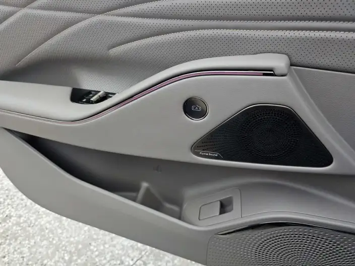 Geely Galaxy E8 PHEV 2025 Model 130km EM-P Galaxy Edition – фото 9