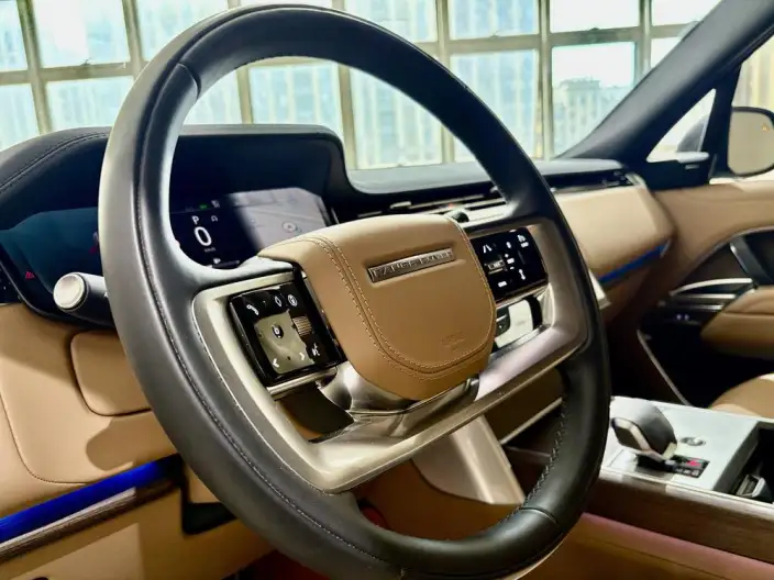 Range Rover 2025 Model 3.0 L6 400PS Shengshi Extended Edition – фото 8