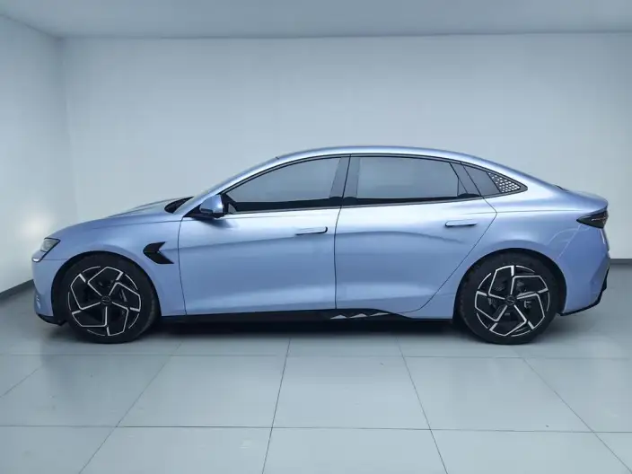 BYD Seal 2022 Model 700KM Long Battery Life Pro Rear Drive Edition – фото 4