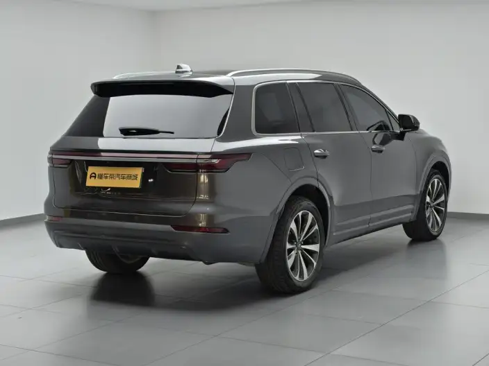 Li Auto ONE 2021 Model Extended Range 6 seat Edition – фото 7