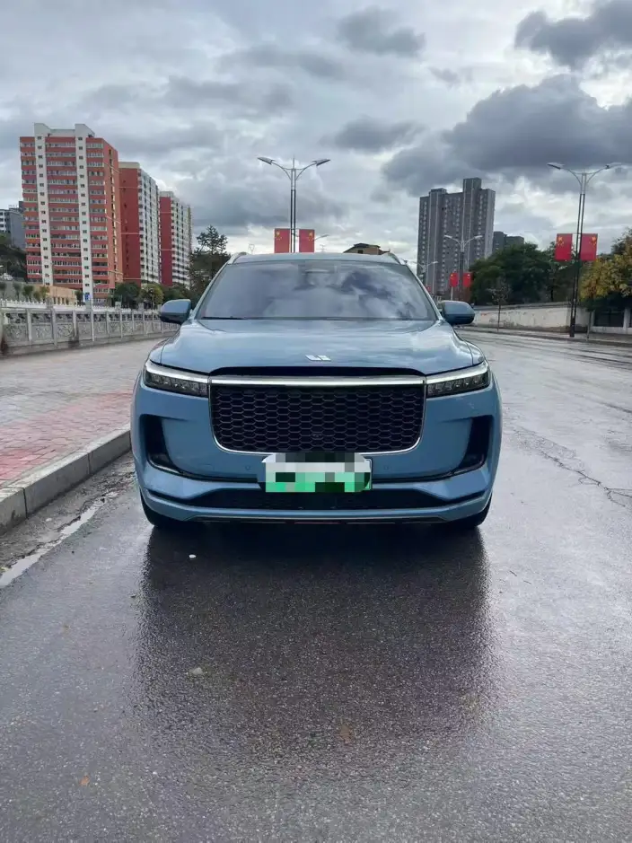 Li Auto ONE 2021 Model Extended Range 6 seat Edition – фото 2
