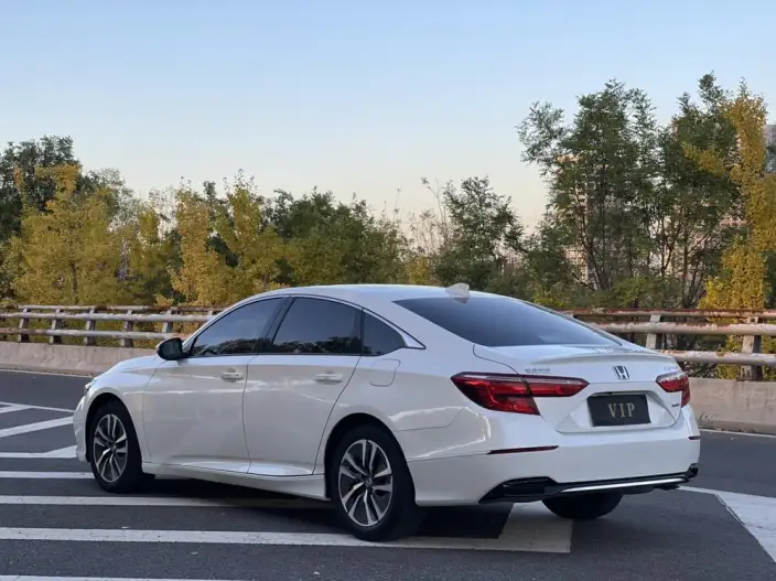 Honda INSPIRE 2022 Model Rui*Hybrid 2.0L Jingya Edition – фото 5