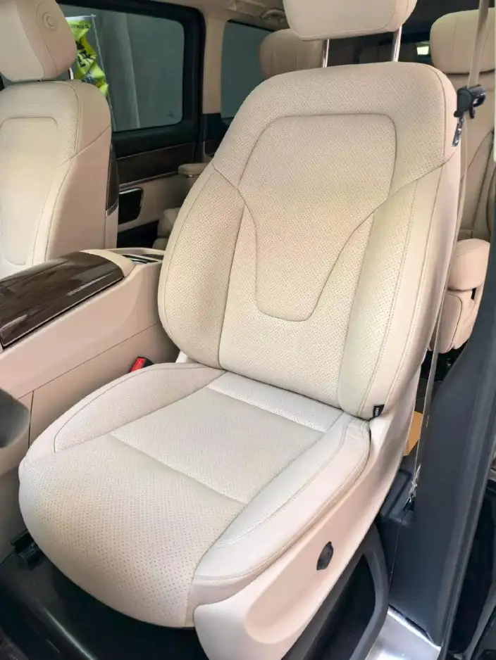 Mercedes-Benz V-Class 2021 Model V 260 L Long wheelbase Premium Edition – фото 10