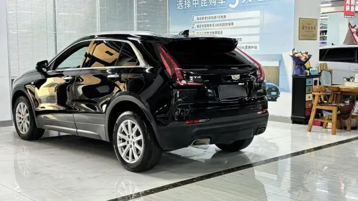Cadillac XT4 2022 Model 28T 2WD Noble Model