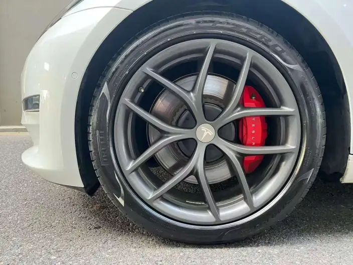 Model 3 2022 Model Performance High performance All-wheel drive version – фото 6