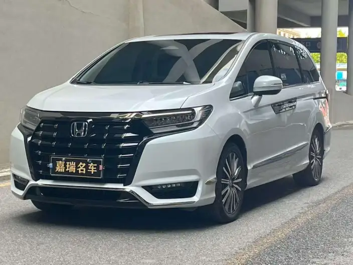 Honda Elysion 2024 Model 2.0L e:HEV Deluxe Edition – фото 1