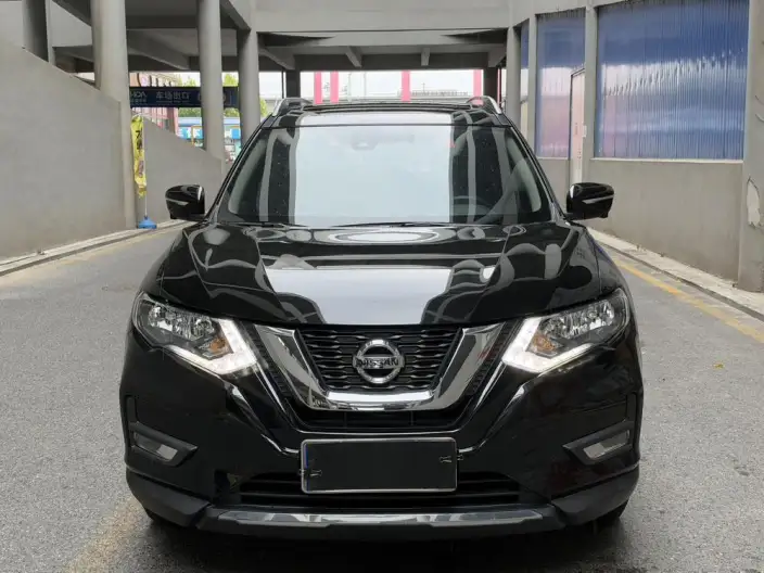 Nissan X-Trail 2023 Model Classic Edition 2.0L 2WD Smart Connect Comfort Edition – фото 2