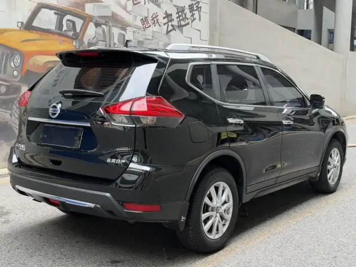 Nissan X-Trail 2023 Model Classic Edition 2.0L 2WD Smart Connect Comfort Edition – фото 6