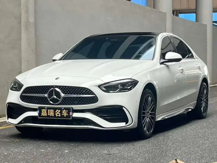 Mercedes-Benz C-Class 2024 Model C 260 L Sports Edition – фото 1