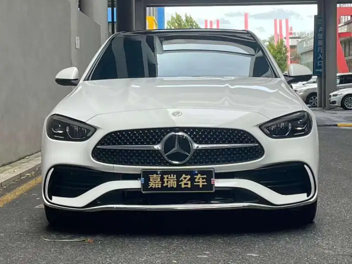 Mercedes-Benz C-Class 2024 Model C 260 L Sports Edition – фото 2