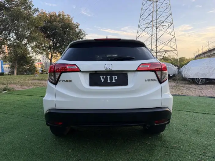 Honda Vezel 2022 Model 1.5L CVT Elite Smart Edition – фото 6