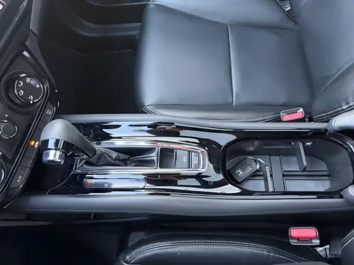 Honda Vezel 2022 Model 1.5L CVT Elite Smart Edition – фото 8