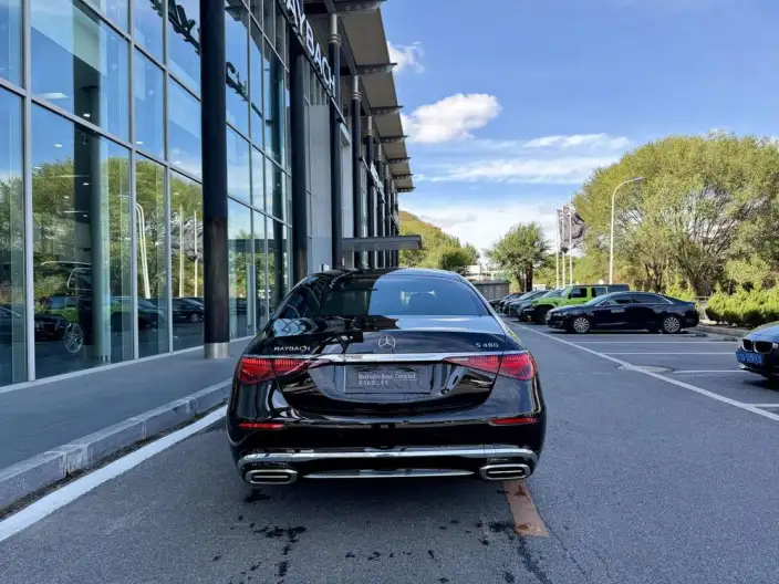 Mercedes-Maybach S-Class 2025 Model S 480 4MATIC – фото 4