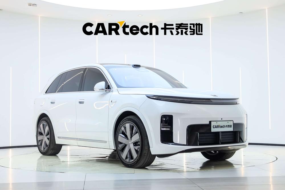 Li Auto L8 2026 модификация Ultra – фото 3