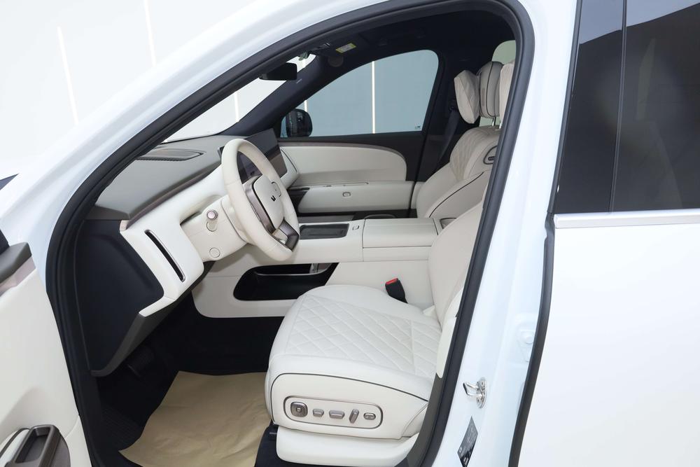 Li Auto L8 2026 модификация Ultra – фото 21