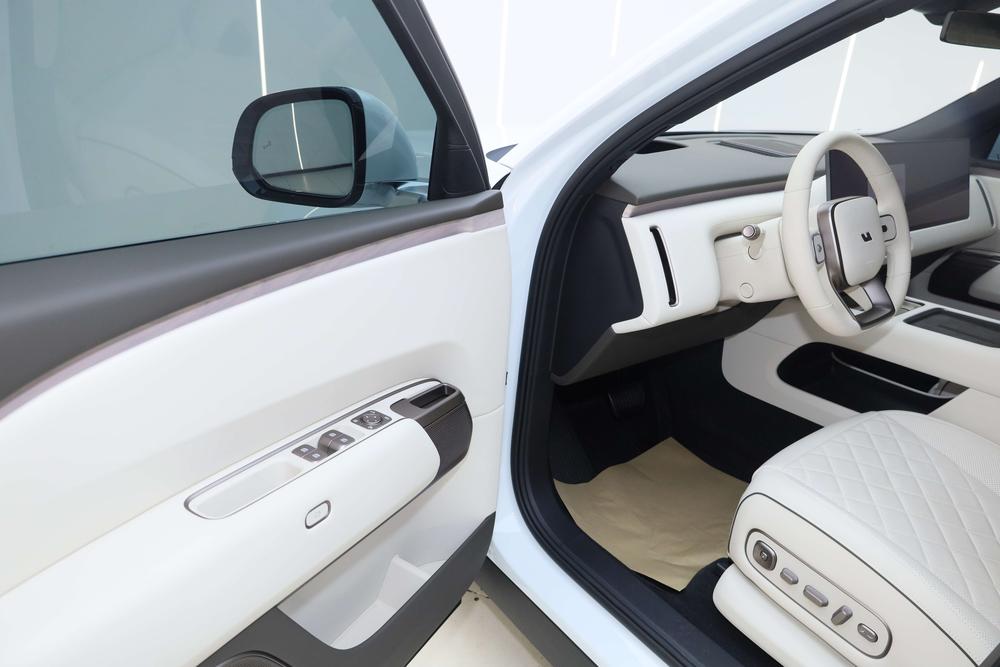 Li Auto L8 2026 модификация Ultra – фото 29