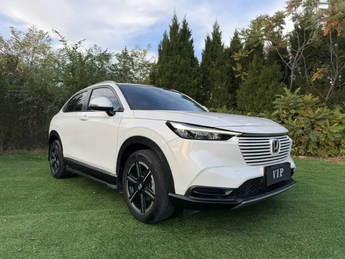 Honda Vezel 2023 Model 1.5L CVT Technology Edition – фото 3