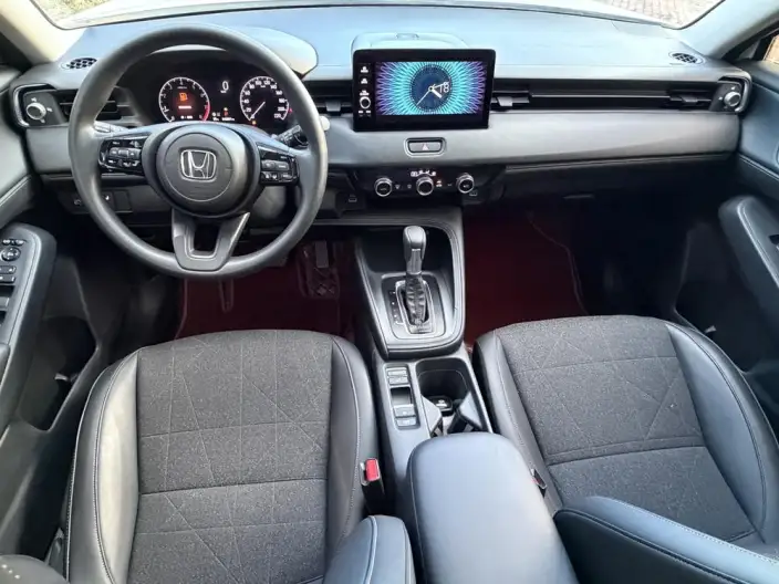 Honda Vezel 2023 Model 1.5L CVT Technology Edition – фото 8