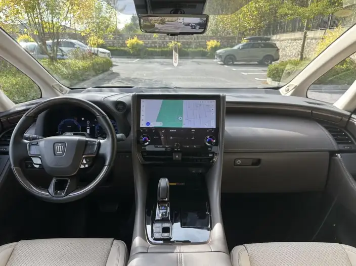 Vellfire 2023 Model Toyota Crown 2.5L Intelligent Hybrid 4WD Supreme Edition – фото 9