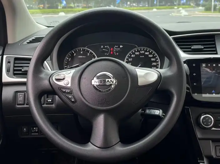 Nissan Sylphy 2022 Model Classic 1.6 XE CVT Comfort Edition – фото 9