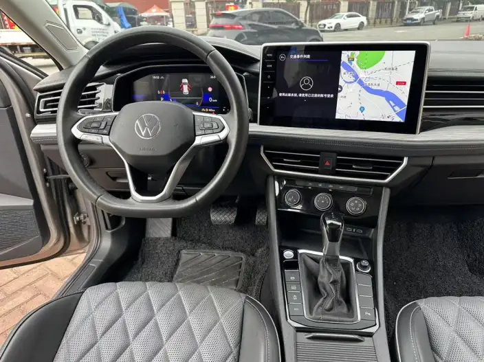 Volkswagen Sagitar 2023 Model 300TSI DSG Beyond Edition – фото 6
