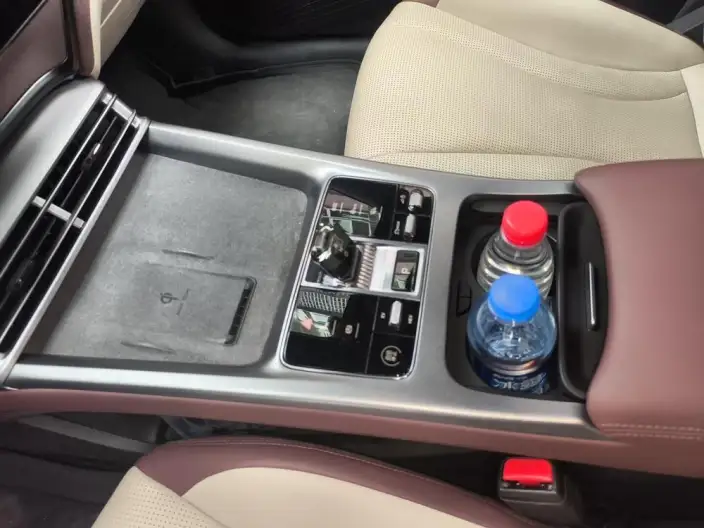 BYD Seal DM 2024 Model Honor Edition DM-i 1.5L 121KM Noble Model – фото 9