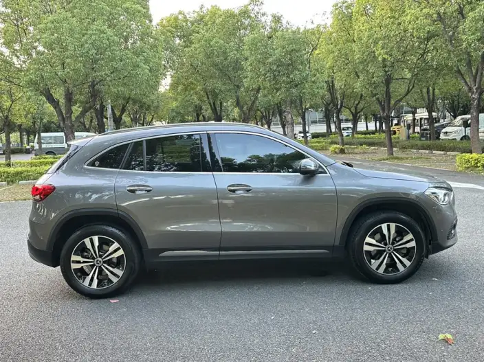 Mercedes-Benz GLA 2022 Model GLA 200 – фото 6